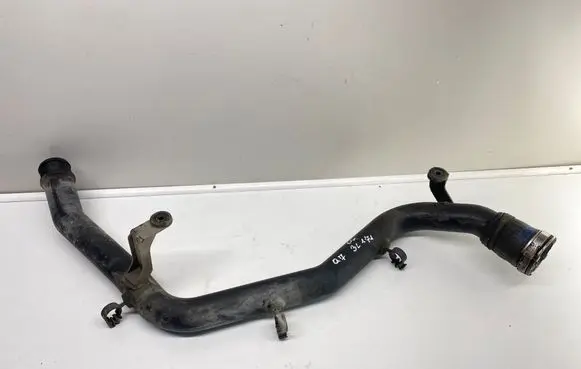 Audi Q7 4L Intercooler hose/pipe 7L6145795S 7L6145720D