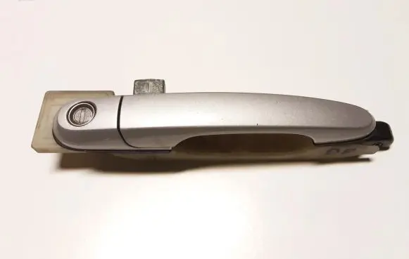 Hyundai Tucson JM Front door exterior handle
