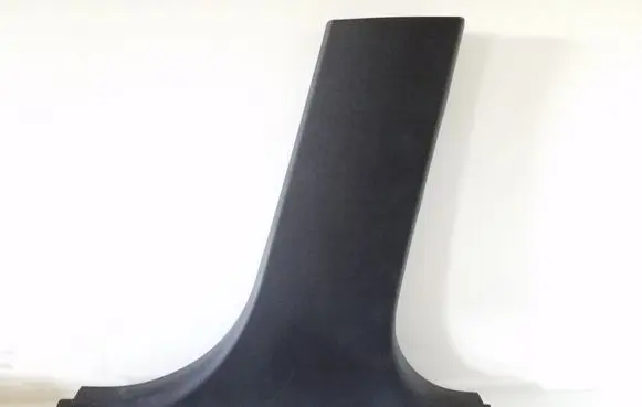 (B) pillar trim (bottom)