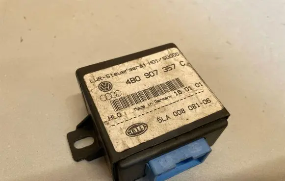 Audi A4 S4 B8 8K Other control units/modules 4B0907357C
