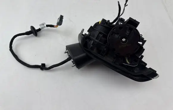 Volvo V90 Cross Country Front door wing mirror part A26246805