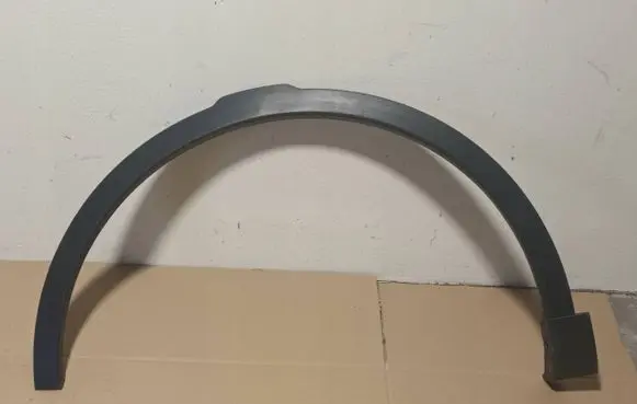 Land Rover Discovery Sport Front arch trim FK7216A075 FK7216A075BC