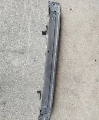 Volvo XC90 Front bumper cross member 31253239