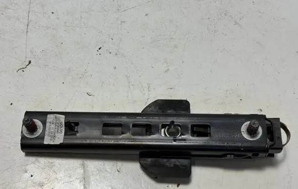 Volvo XC90 Seat belt adjustment motor 31332261