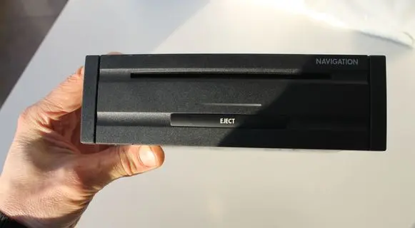 Navigation unit CD/DVD player