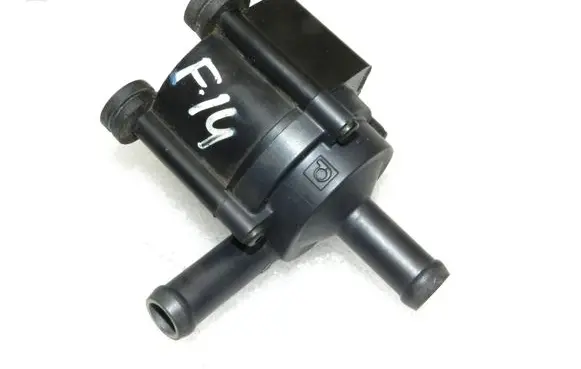 Mercedes-Benz B W245 Electric auxiliary coolant/water pump 1763048 CM5G8C419AA