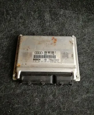 Audi A4 S4 B5 8D Engine control unit/module 8D0907558T