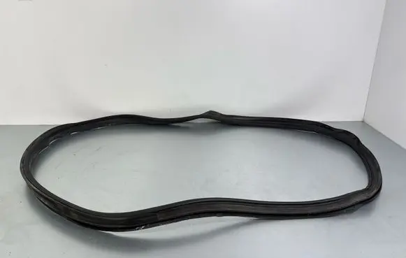 Mercedes-Benz S W222 Trunk rubber seal (body) A2227500300