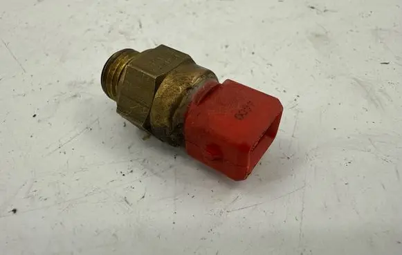 Coolant temperature sensor