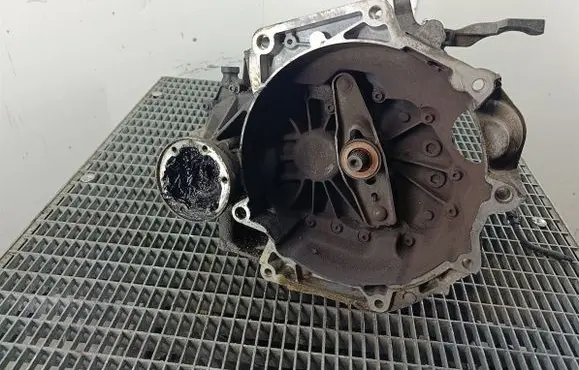 Volkswagen Jetta V Manual 5 speed gearbox FVH