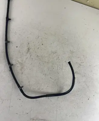 Jeep Grand Cherokee (WJ) Fuel return line/hose 