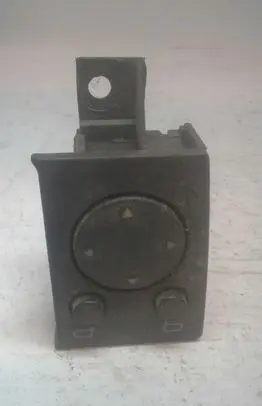 Audi A6 S6 C4 4A Wing mirror switch 4A0959565