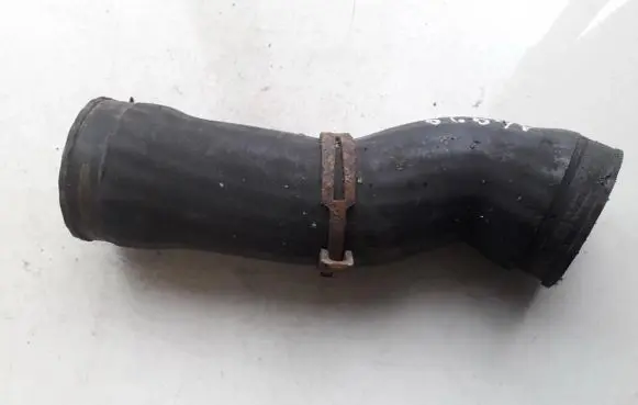 Volkswagen Golf III Engine coolant pipe/hose