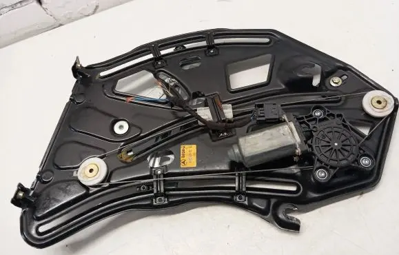Mercedes-Benz CL C215 Rear door window regulator with motor A2136710203