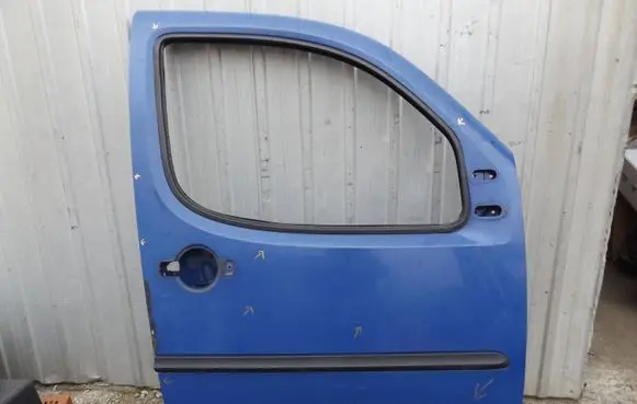 Fiat Doblo Front door