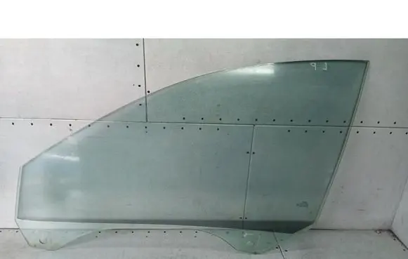 Audi A6 Allroad C5 Front door window glass four-door 