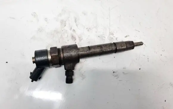 Fuel injector
