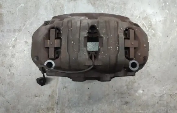 Porsche Cayenne (92A) Front brake caliper
