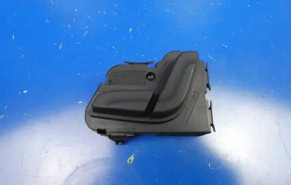 Mercedes-Benz C AMG W204 Seat control switch A2048709010 03463875
