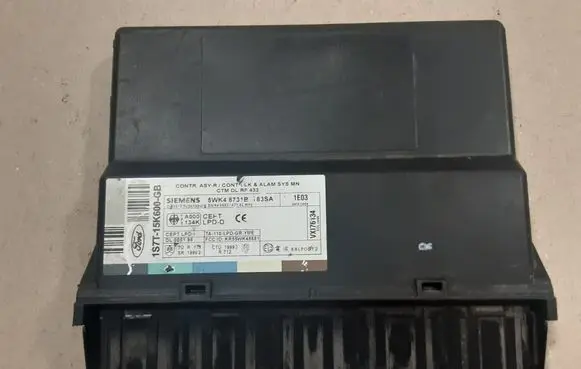 Ford Focus Comfort/convenience module 5WK48731B