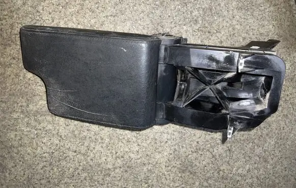 BMW 3 E46 Armrest 8213678