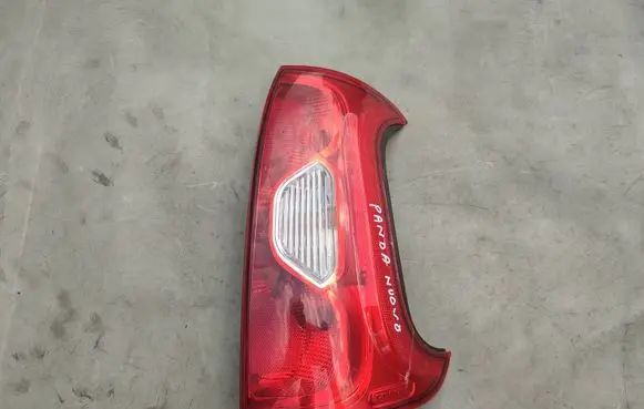 Fiat Panda II Rear/tail lights 51843642