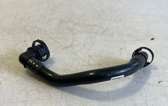 Audi Q3 F3 Breather/breather pipe/hose 05E133366N
