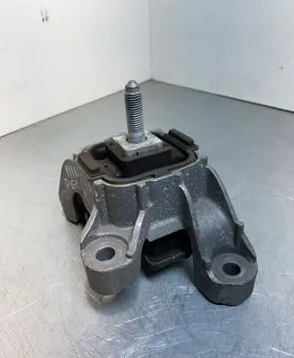 Mini Cooper Countryman R60 Gearbox mount 6784355