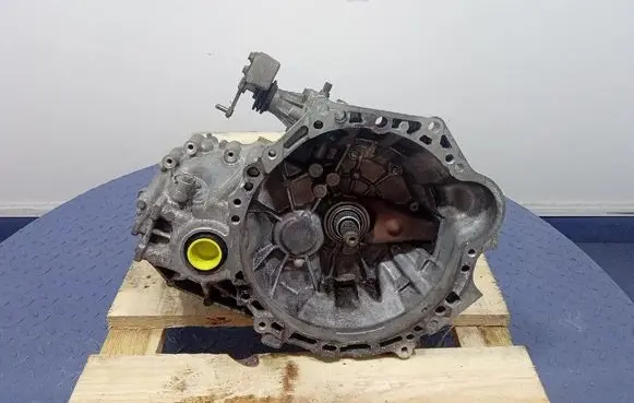 Toyota Corolla E120 E130 Manual 6 speed gearbox 