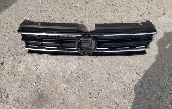 Volkswagen Tiguan Front bumper upper radiator grill F32TEILE