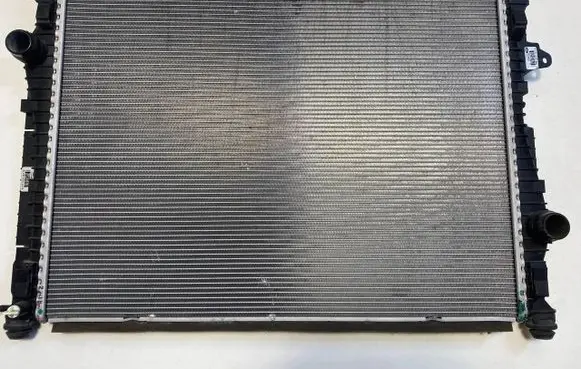 Land Rover Range Rover Evoque L551 Coolant radiator K8D28005BD K8D219E839BD