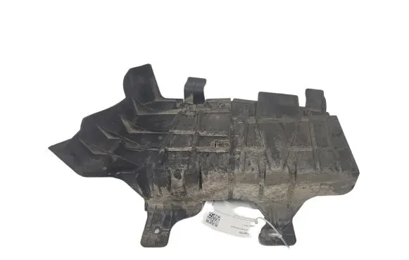 Peugeot 5008 Engine splash shield/under tray 9676379280