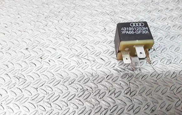 Audi A8 S8 D2 4D Other relay 431951253H