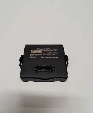Volkswagen PASSAT B8 Other control units/modules 5Q0907530AC