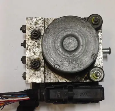 Opel Corsa D ABS Pump 0265230287 13277811 0265950513