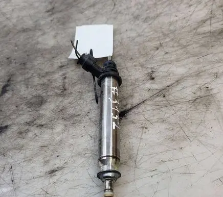 Mercedes-Benz E W212 Fuel injector A2780700687