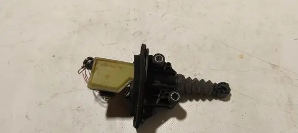 Renault Megane IV Clutch master cylinder 306103690R