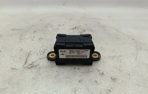 Suzuki Grand Vitara I ESP acceleration yaw rate sensor 3394565J0 D976008Y1E 06211702803