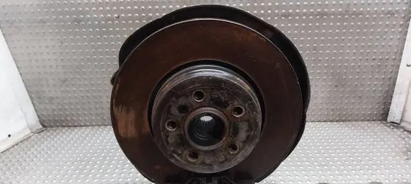 BMW 7 E65 E66 Rear wheel hub spindle/knuckle 6775079