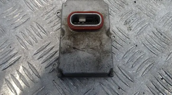 Mercedes-Benz E W211 Headlight ballast module Xenon 0028202426