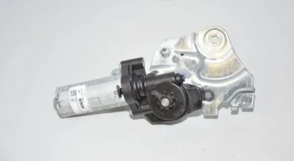 BMW 4 F36 Gran coupe Seat adjustment motor 1712403 0390204143