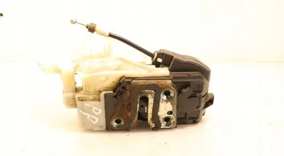 KIA Ceed Front door lock 1709H