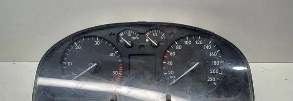 Volkswagen PASSAT B5.5 Speedometer (instrument cluster) 09051940090