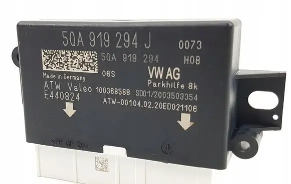 Volkswagen PASSAT B8 Parking PDC control unit/module 5QA919294J