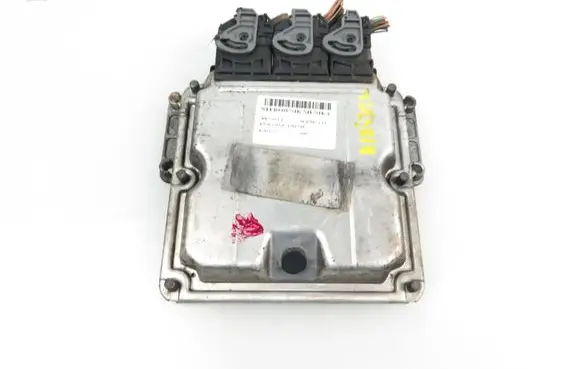 Renault Scenic I Engine control unit/module 8200197968 0281010980