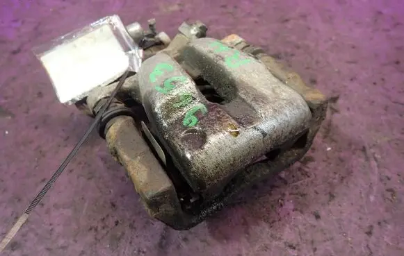 Opel Astra H Rear brake caliper