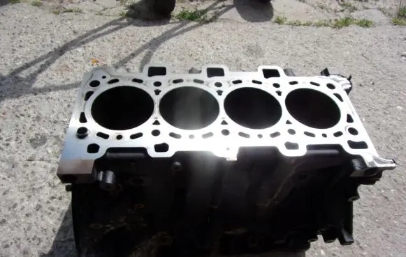 Renault Trafic III (X82) Engine block M9RV710