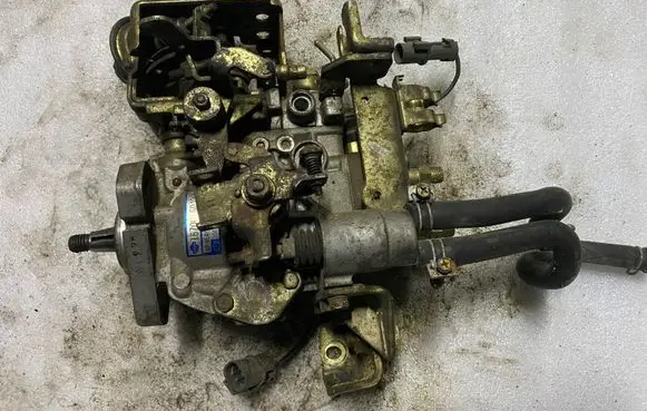 Nissan Primera Fuel injection high pressure pump 1670060J00 1047402223