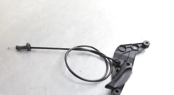 BMW 5 F10 F11 Engine bonnet (hood) release handle 9113984 9114002