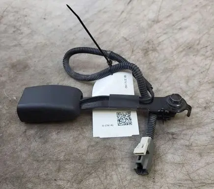 KIA Optima Front seatbelt buckle 888302T001VA
